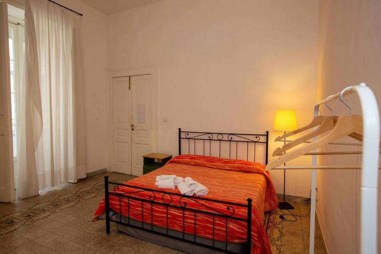 Vecchia - Chiaia Bed & Breakfast