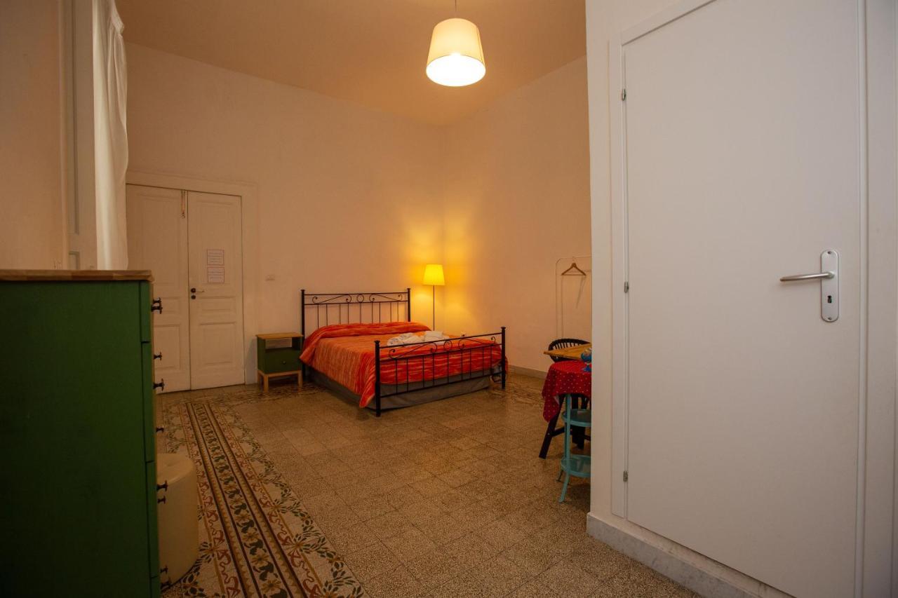 Vecchia - Chiaia Napels