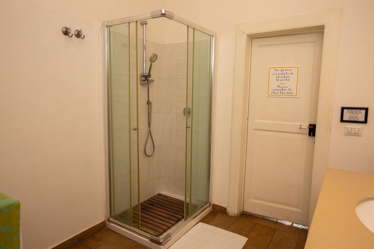 Vecchia - Chiaia Bed & Breakfast *